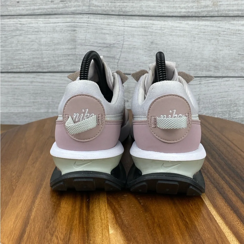 Nike Air Max Pre-Day Venice Plum Purple Fog Shoes DJ5407-500 Women’s Size 6.5